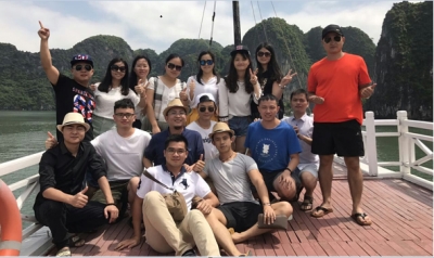 励迪越南之旅合影留念